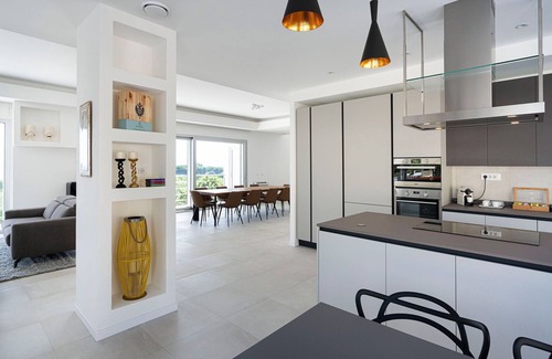 Syracuse Villa | Villa in Isola with 6 bedrooms sleeps 12