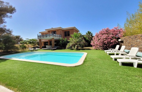 Le Dramont Villa | Villa in SEASIDE with SWIMMING POOL for 10 people
