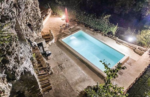 Narni Villa | Villa in the historical center with private garden, pool, spa and AC