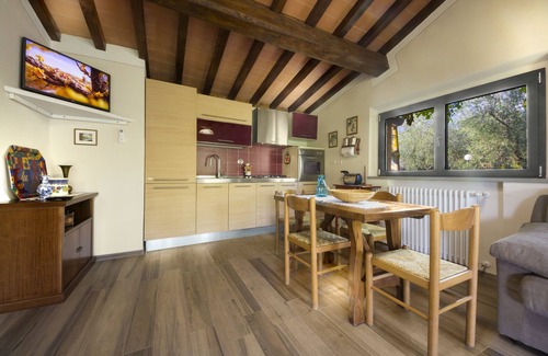 Reggello Villa | Villa in Toscana - Reggello con Piscina, Wi-Fi, Giardini.