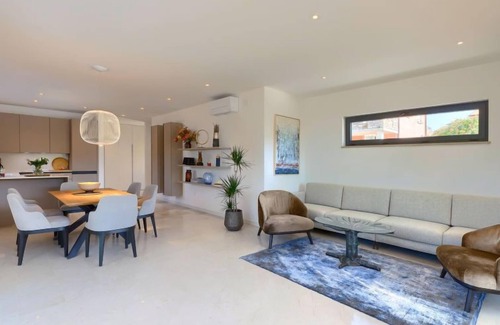 Basanija House | Villa Irena by Interhome