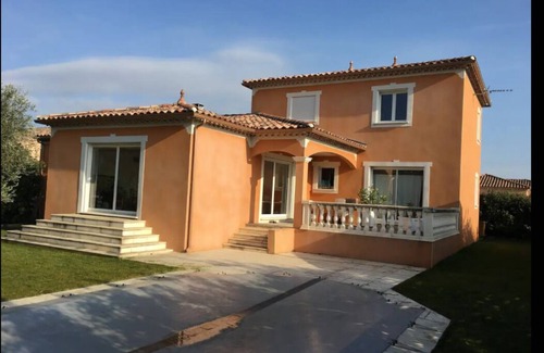 Lapalud Villa | Villa is no longer available for rent - impossible to delete my advert