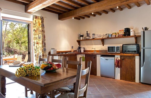 Montelovesco Villa | Villa in San Giovanni Del Pantano with 6 bedrooms sleeps 12