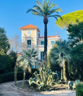 Les Sablettes Apartment | Villa Jacqueline