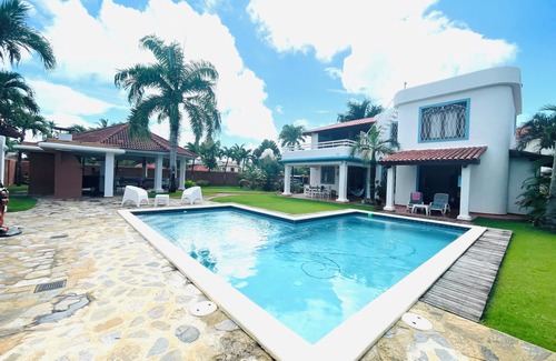 Las Galeras Villa | Villa Jeff & Jyps, 2 rooms, swimming-pool, 2 min from the beach and town