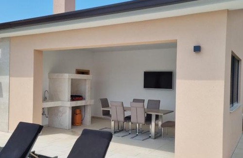 Bibici Villa | Villa Jessica