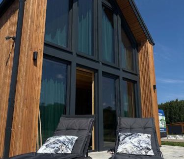 Miłomłyn Villa | Villa Jungle House - Mazury