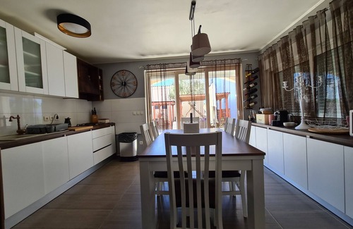 Privlaka Villa | Villa Jurišić 10 metara od mora plaža lezaljke veliko dvorište