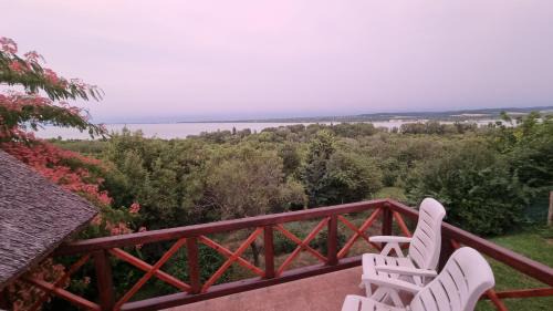 Tihany House | Villa Kőrózsa Vendégház Tihany