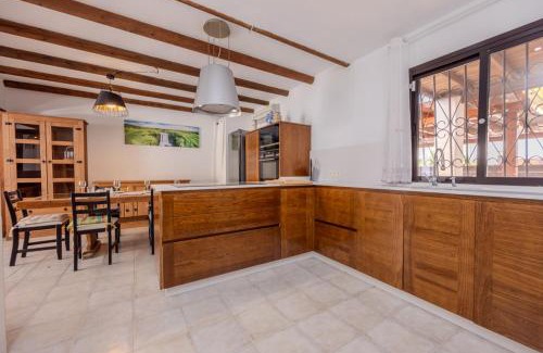 Playa del Cable Apartment | Villa KAKARIKO