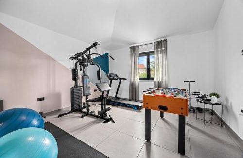 Krnica Villa | Villa Kali near Pula for 8 people with fitness & sea view - pet friendly