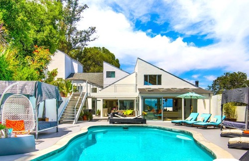 Sherman Oaks Villa | Villa Karlie