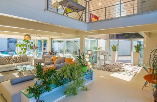 Sherman Oaks Villa | Villa Karlie