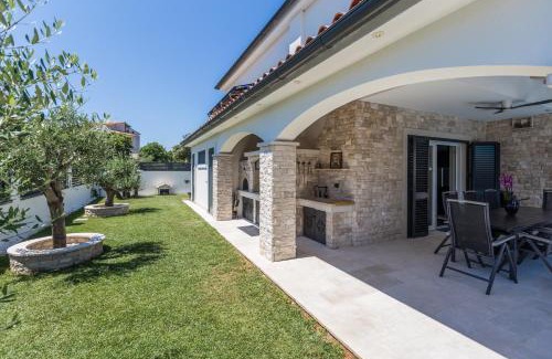 Stinjan Villa | Villa Kata