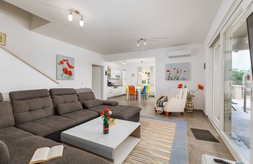 Susnjici Villa | Villa Katharina with pool and sauna