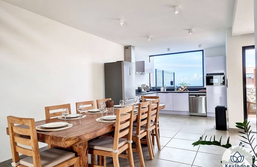 La Possession House | Villa Koméla – with swimming pool and ocean view – La Possession