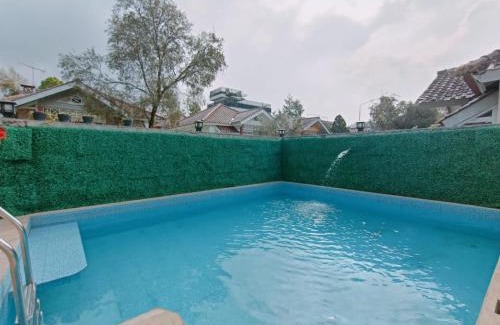Cipanas Villa | Villa Kota Bunga Madeline