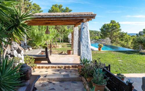 Sant Antoni de Portmany Villa | Villa Kumharas