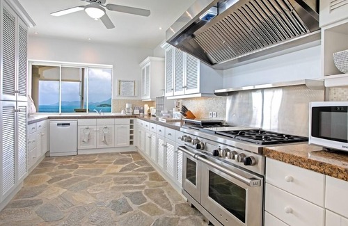 Les Terres Basses Villa | Villa L'Oasis -10% discount on High Season 2025 | Beach Front - Located in Stunning Terres Basses with Private Pool