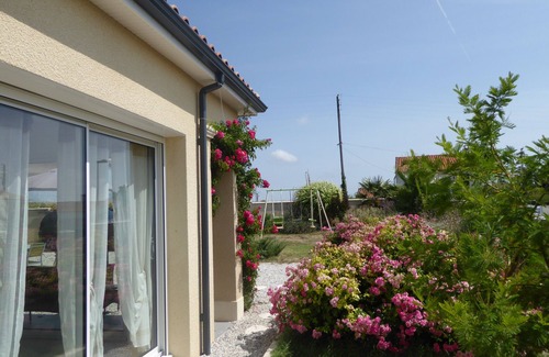 Meschers-sur-Gironde Villa | Villa LA Chrysolige Bord MER AU Calme & Spacieuse Plages Meschers S/gironde