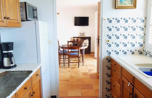 Le Dramont Apartment | VILLA LA ROUQUETTANE - Large studio