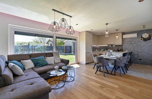 Ludbreg Villa | Villa Lady Berga by Villas Guide