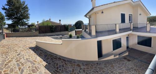 Trevignano Romano House | VILLA "Lago Blu" vista lago di Bracciano, con vasca idromassaggio esterna