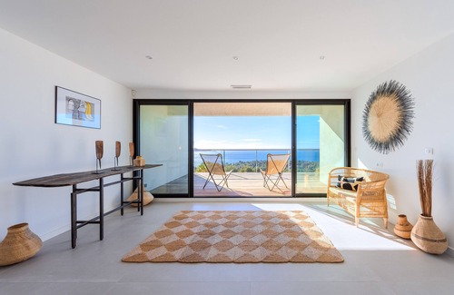 Carqueiranne Villa | Villa Lemonlili vue mer Piscine Chauffée à Débordement