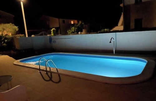 Buici House | Villa Leonore with heated pool
