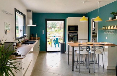 Le Puy-Sainte-Reparade Villa | Villa Les Vignes d Antan