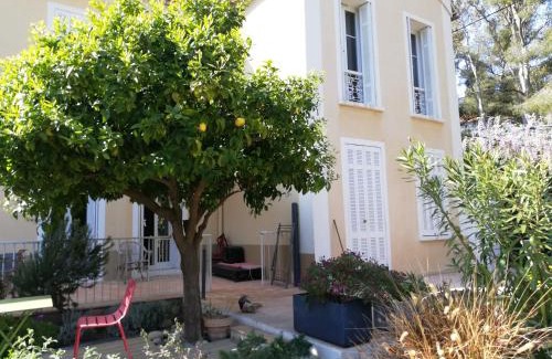 Tamaris Apartment | Villa les Lys 2