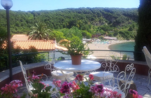 Bagnaia House | Villa Lia Directly on the Sea