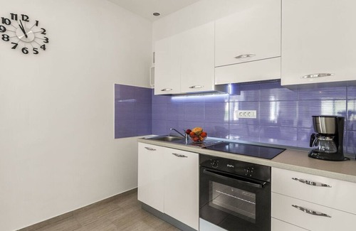 Rakalj House | Villa Lilly Comfortable holiday residence