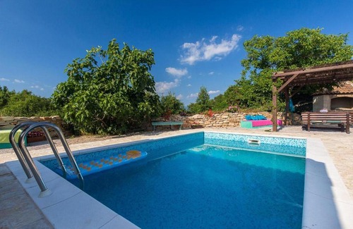 Rasopasno House | Villa LINDA