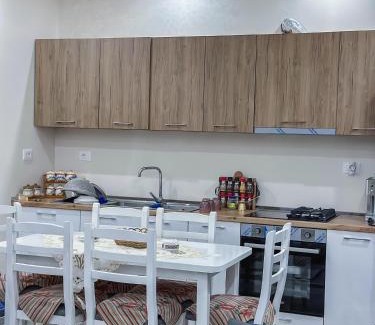 Aliko Apartment | Villa Lindja Djellit