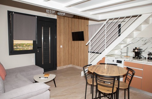 Nea Potidaia Apartment | Villa Llanaj Residence 1 by Luxlikehome