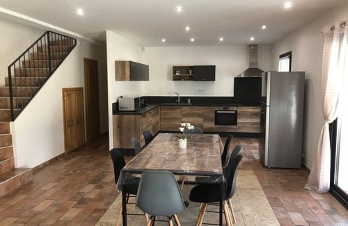 Roquevaire House | Villa located in the heart of Provence with private pool on 3 hectares.