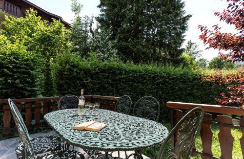 Chamonix City Centre Villa | Villa Loppe - Chamonix Mountain Four-Bedroom Hidden Gem