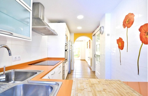 Cap de Regana Villa | Villa LOS MORENOS in Bahía Grande residential area for 6 people with 3 bedrooms and Private Pool - Free Wifi