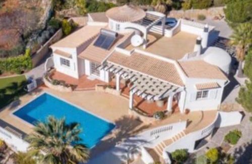 Vale Grande Villa | Villa Lucie vue mer avec piscine privée en Algarve.