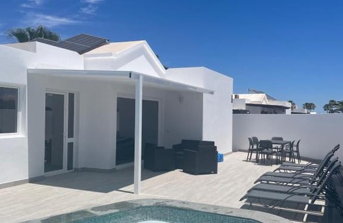 Los Pocillos Villa | Villa Luisa Puerto del Carmen