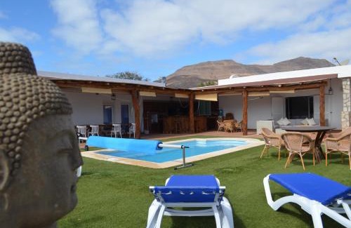 Pajara Villa | Villa Mónica by Mirador de Sotavento Apartments