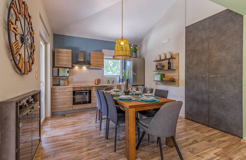 Pinezici Villa | Villa Malfatina holiday house with pool for 8 persons