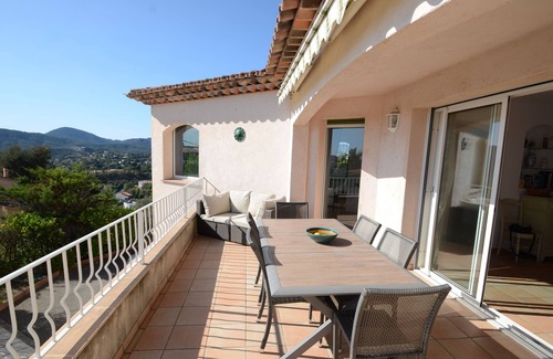 Les Termes Villa | Villa: Mandelieu LaNapoule, Air Conditioning, Private Pool, Sea, Esterel Views,