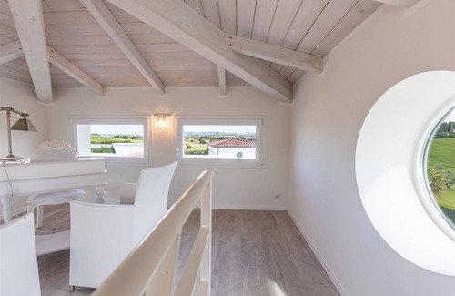 Misano Adriatico Villa | Villa Mandara 8+2, Emma Villas