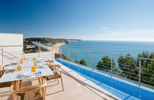 Salema Villa | Villa Mar Azul by VILA VITA Collection