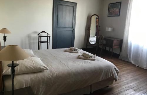 Pays-de-Belves House | villa Marguerite terrasse & garage