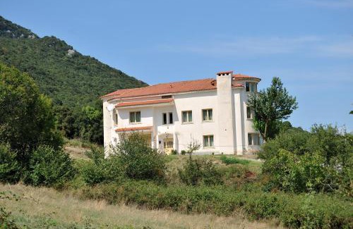 Kalambaka Villa | Villa Maria υπέροχη βίλα στα Μετέωρα
