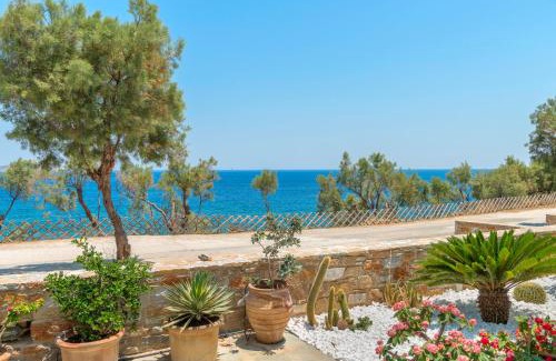 Vari Villa | Villa Maria Fabrika Syros