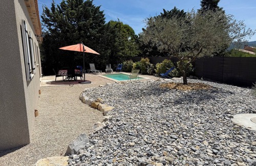 Mormoiron Villa | Villa MARIA- Swimming pool- Air conditioning- Wi-Fi - Parking